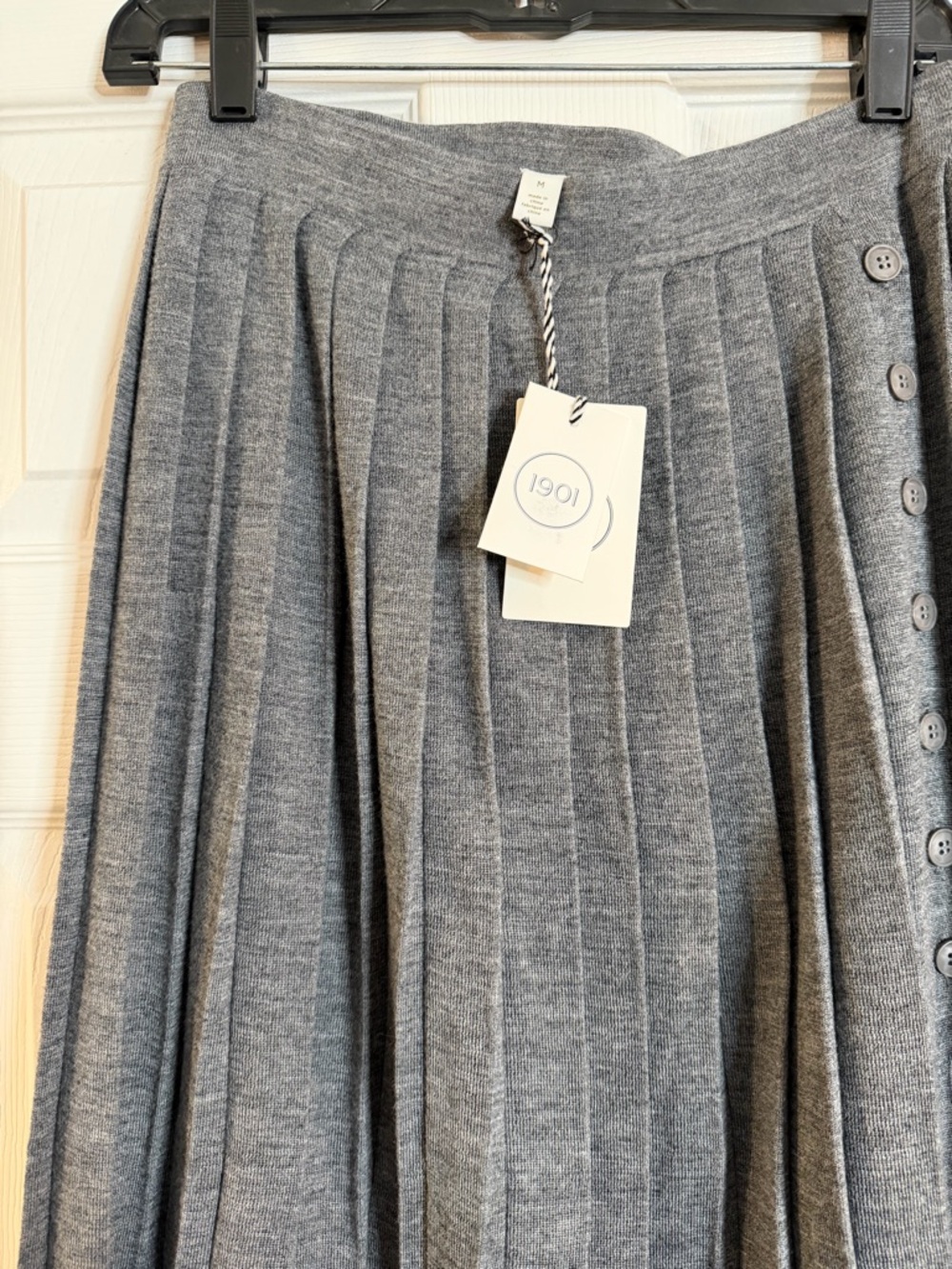 1901 Charcoal Button-Accent A-Line Sweater Skirt